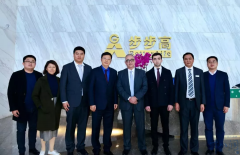 十八洞山(shān)泉水(shuǐ)将成為(wèi)亞美(měi)尼亞駐華大(dà)使館接待用(yòng)水(shuǐ)